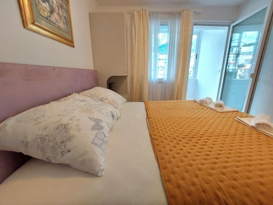 City Beach Apartment マカルスカ エクステリア 写真